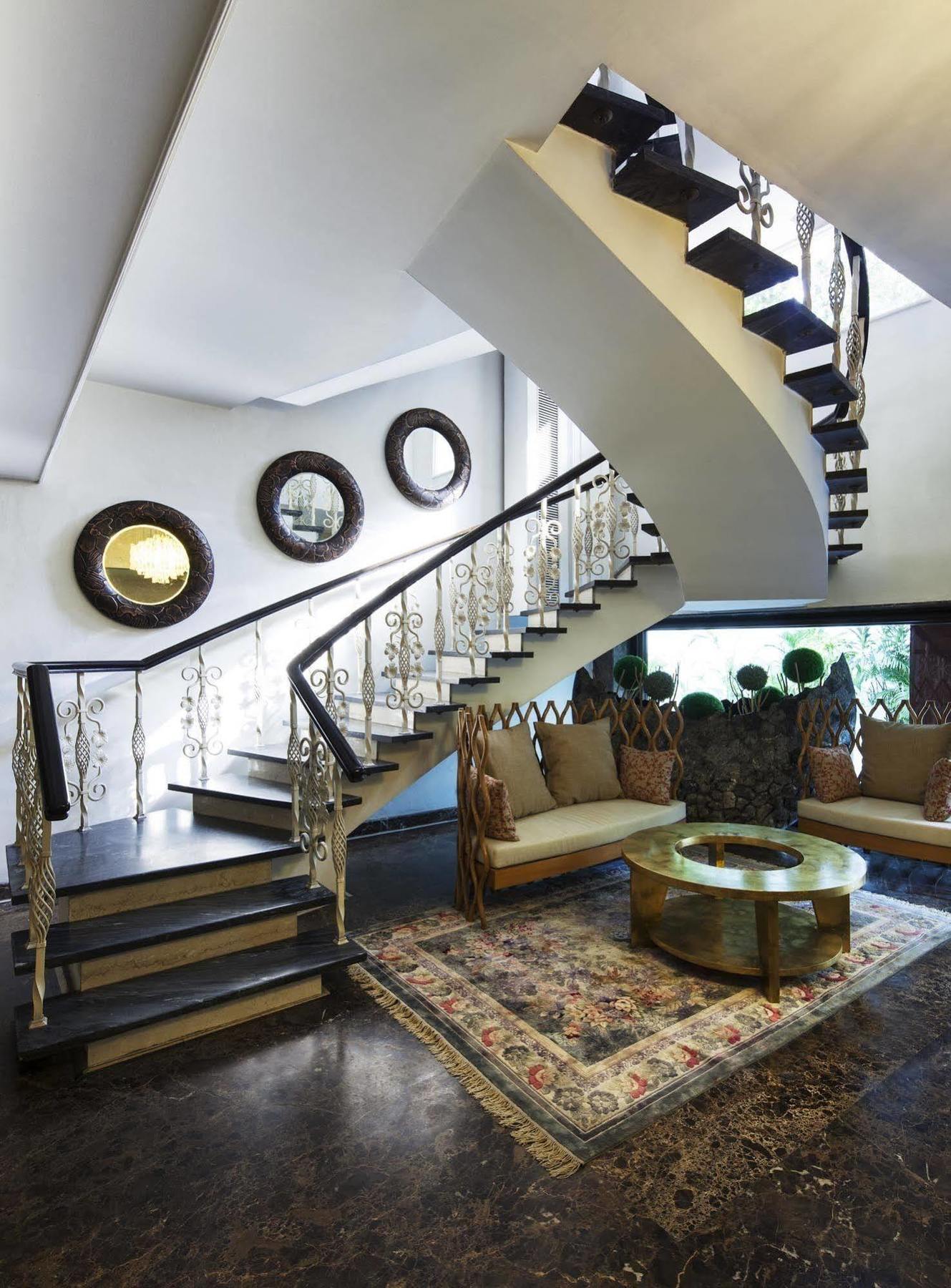 Hotel Diplomat, Chanakyapuri New Delhi- A Boutique